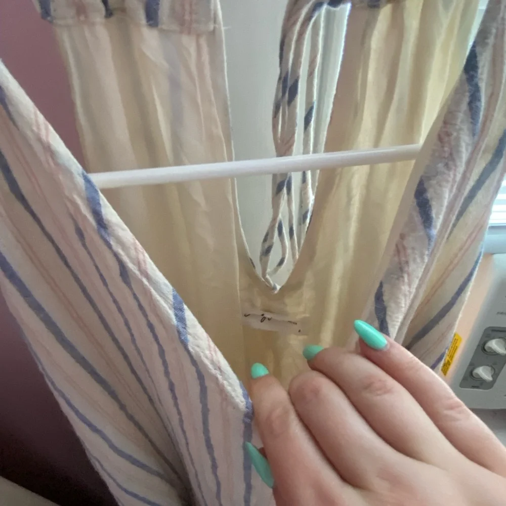 Carly Jean Los Angeles Melrose Dress - Picture 7 of 10